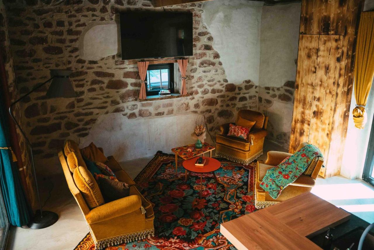Le Grand Petit Prince - Domaine De Charme - Jacuzzis Privatifs Guebwiller Exterior foto
