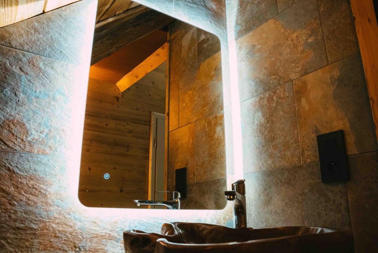 Le Grand Petit Prince - Domaine De Charme - Jacuzzis Privatifs Guebwiller Exterior foto